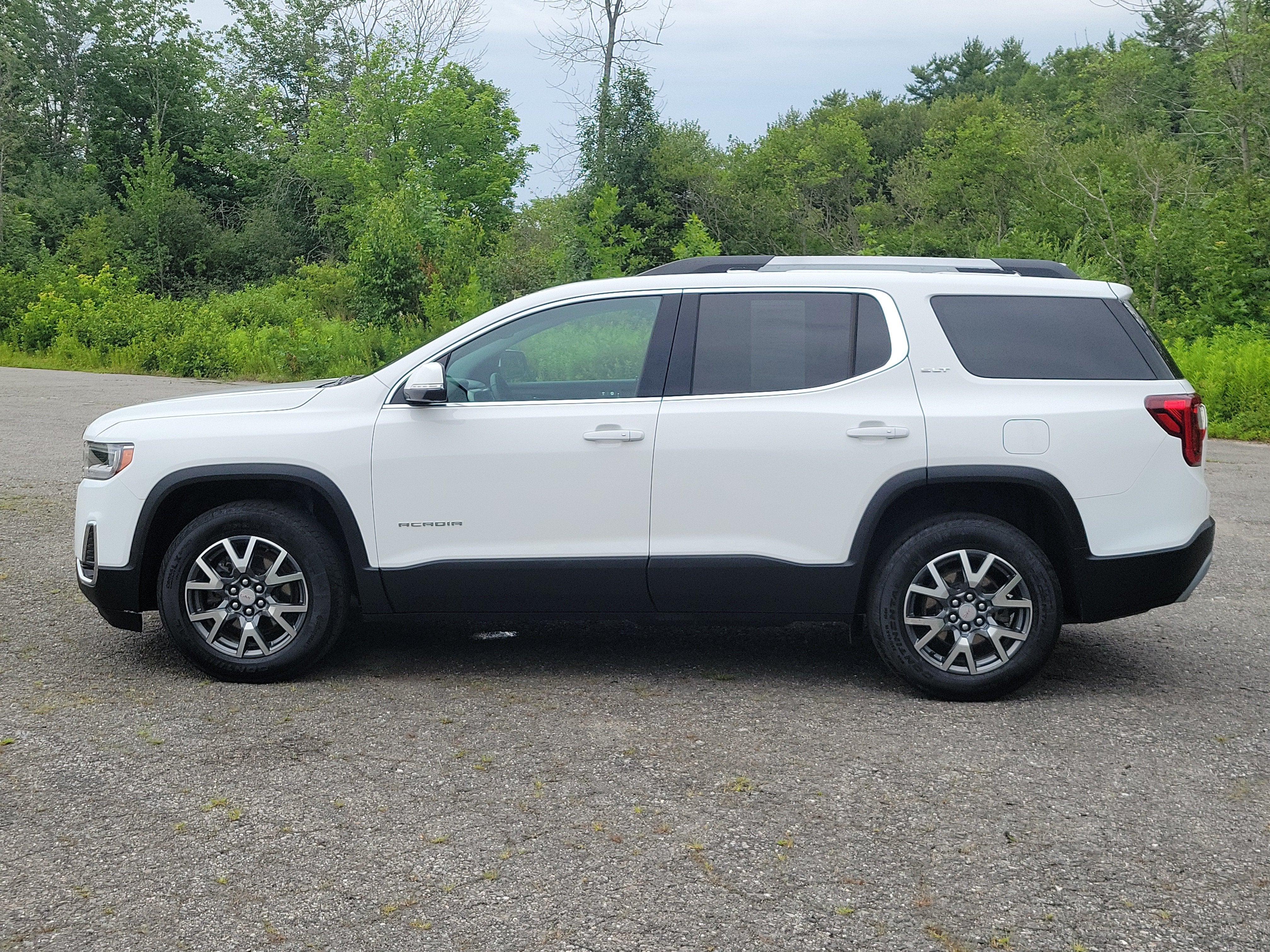 2023 GMC Acadia — side profile view