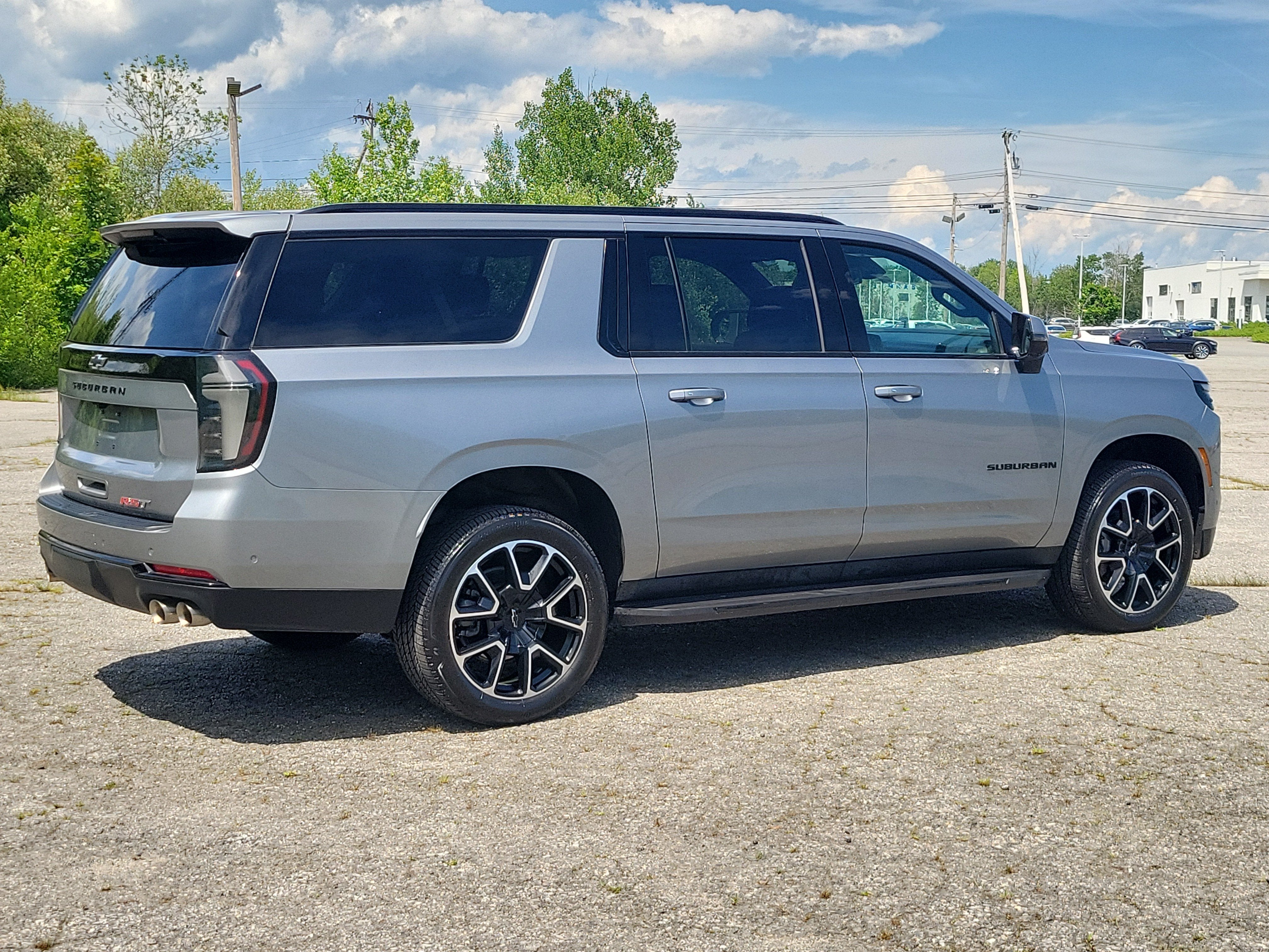 2025 Chevrolet Suburban — detail view