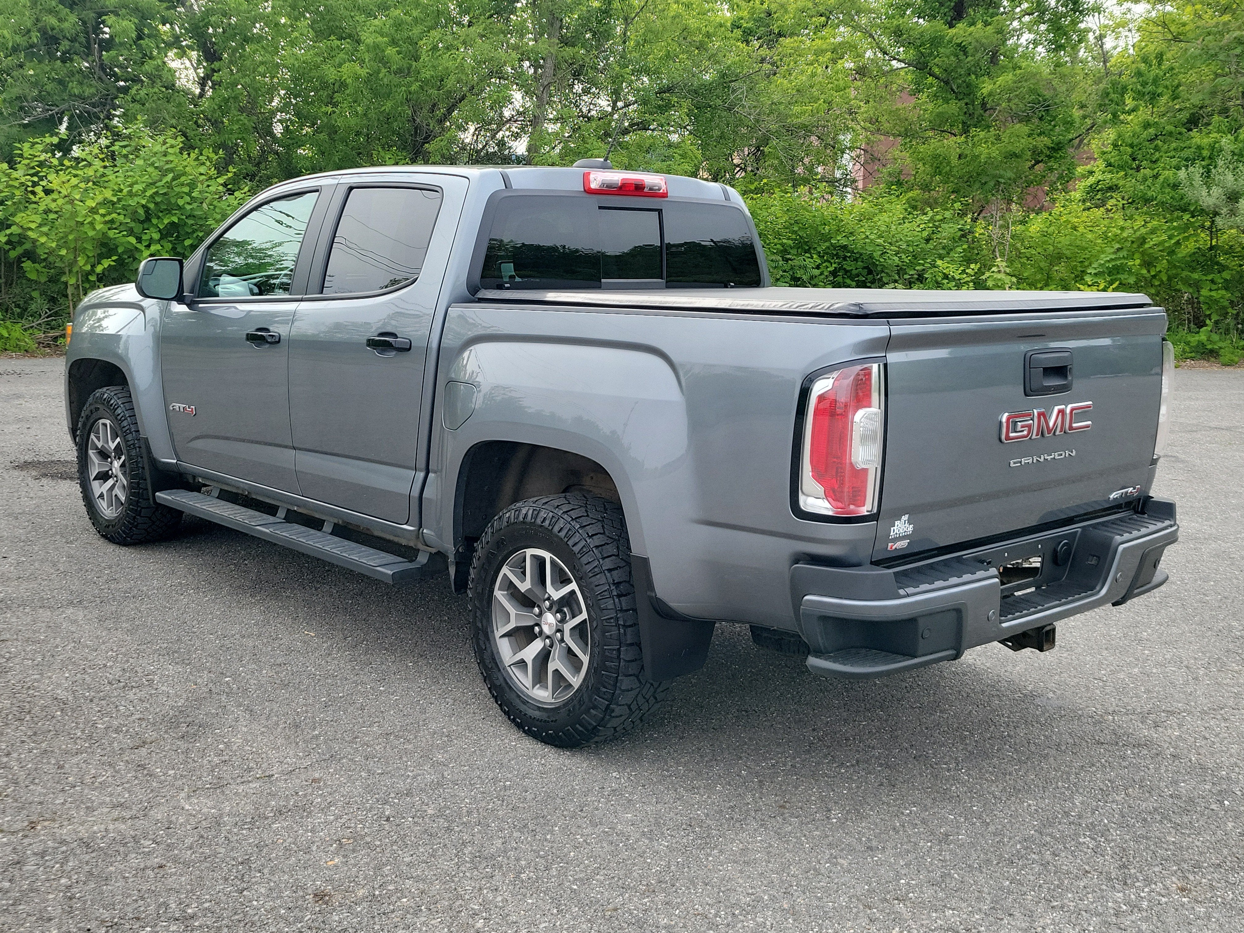 2022 GMC Canyon — detail view