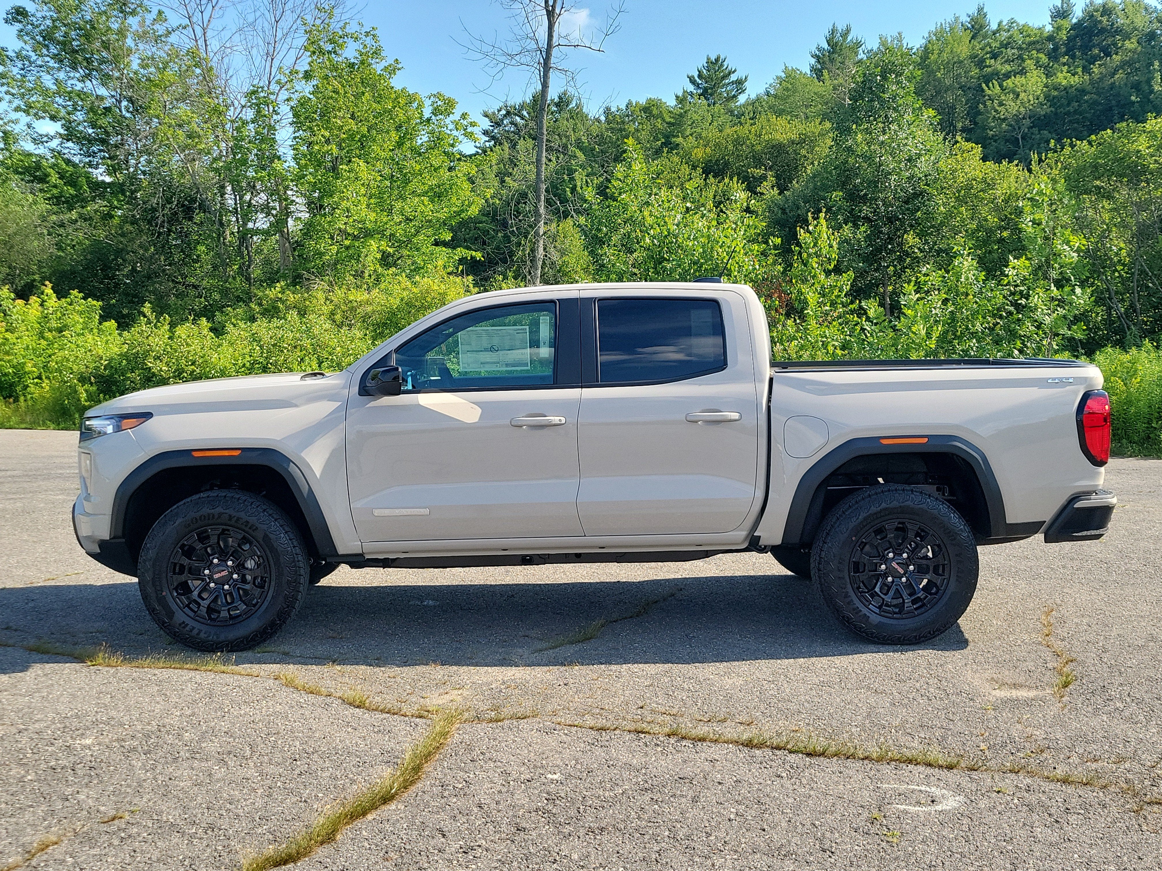 2026 GMC Canyon — side profile view